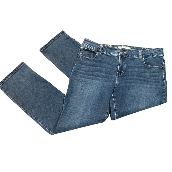 Chicos Platinum Denim Womens Jeans Size 2 Short Medium Wash Stretch Cotton Blend - Picture 7 of 9